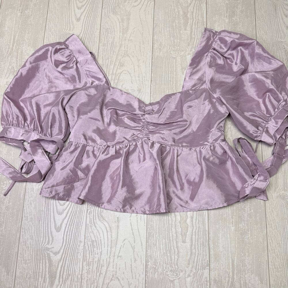 Vintage Y2K Lavender Crop Top Small Bubble Sleeves Stretch Back Tie Detail